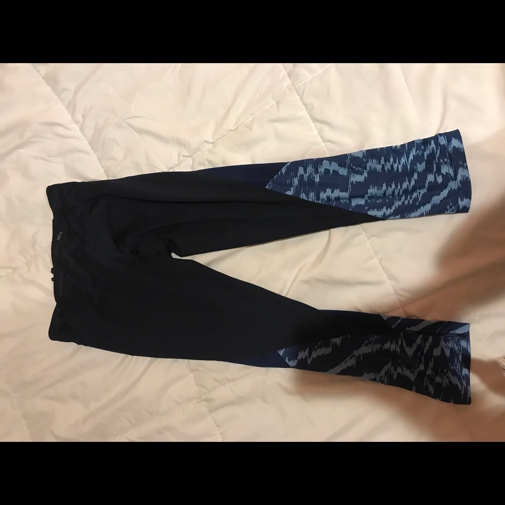 Nike cropped leggings